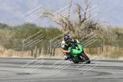 media/Dec-01-2025-Moto Forza (Mon) [[2daa91e15f]]/2-Intermediate Group/Session 3 (Turn 3)/